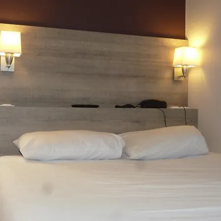 Hotel Montchapet Centre 2*