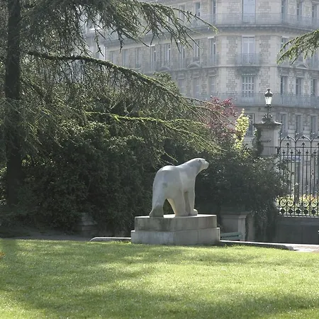 Montchapet Centre 2* Dijon