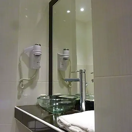 Montchapet Centre 2* דיז'ון