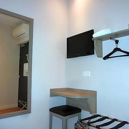 Montchapet Centre 2*