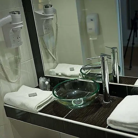 Hotel Montchapet Centre 2*