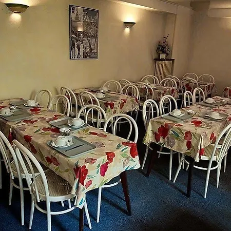 Montchapet Centre Szálloda Dijon