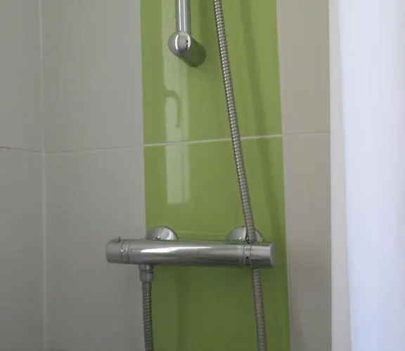 Montchapet Centre 2*