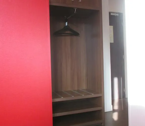 モンシャペ センター ホテル