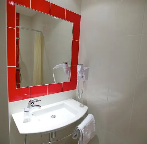 Hotel Montchapet Centre 2*