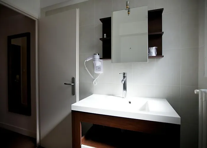 Montchapet Centre 2* Dijon