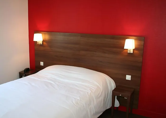 Montchapet Centre Hotel 2*