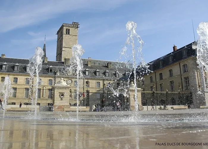 Hotel Montchapet Centre