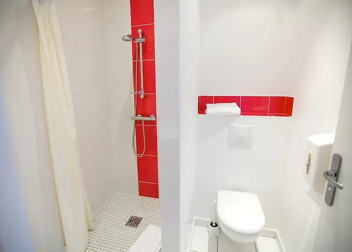 Montchapet Centre Hotel 2*