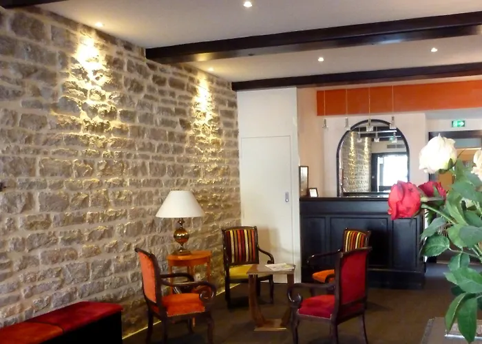 Hotel Montchapet Centre 2*